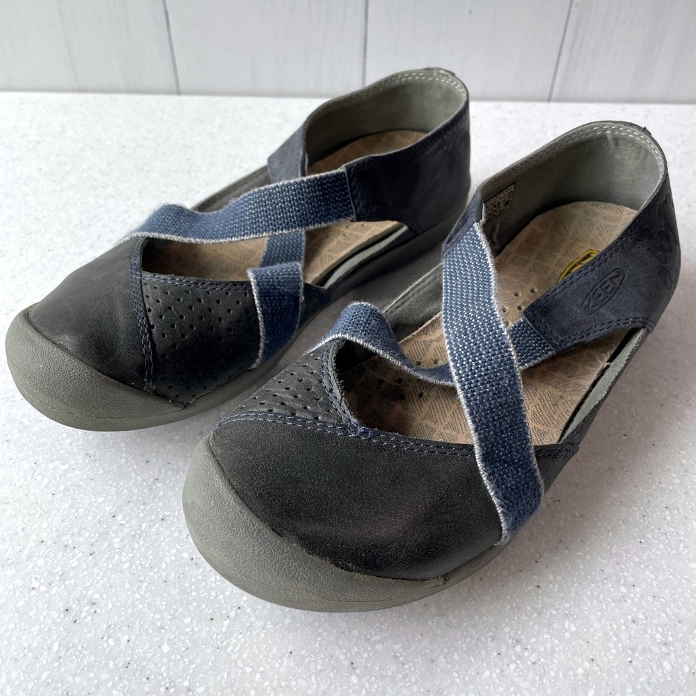 KEEN Sienna Mary Jane Gray Blue Leather Flats Womens 6.5 Granola Girl Trailcore